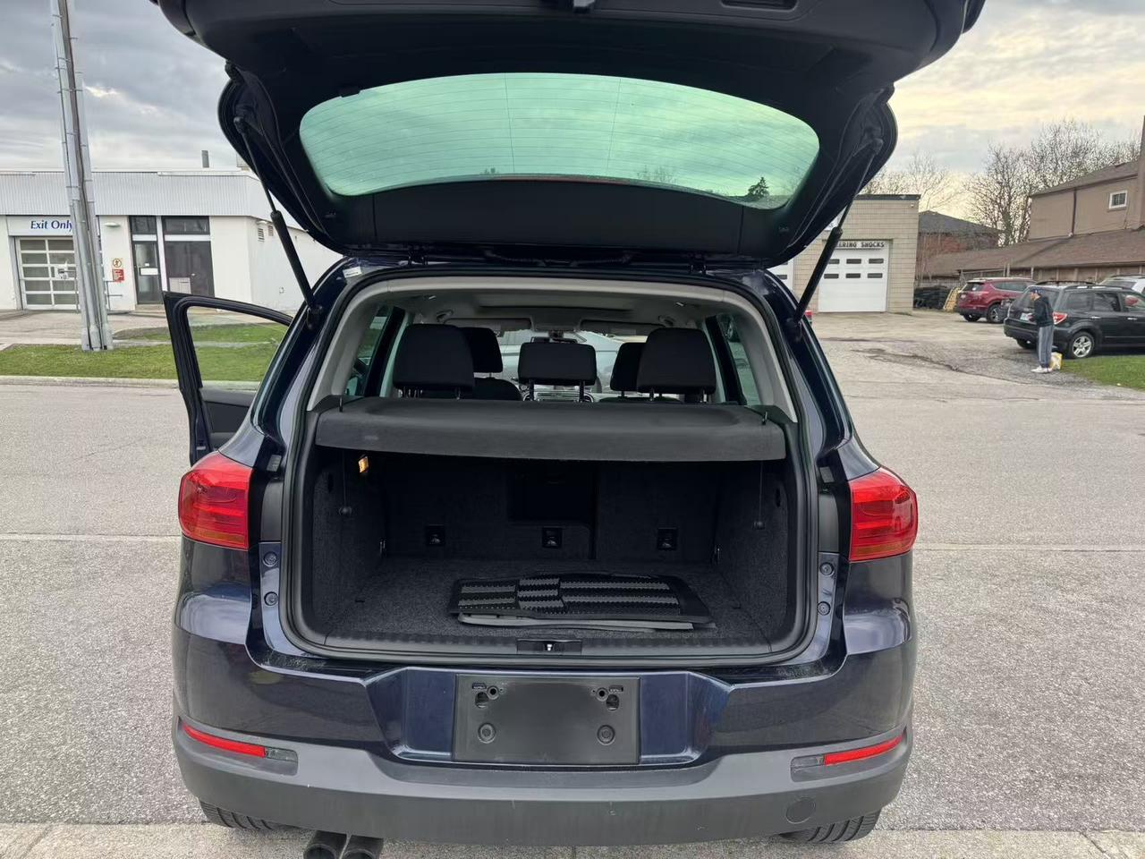 2016 Volkswagen Tiguan COMFORTLINE Photo