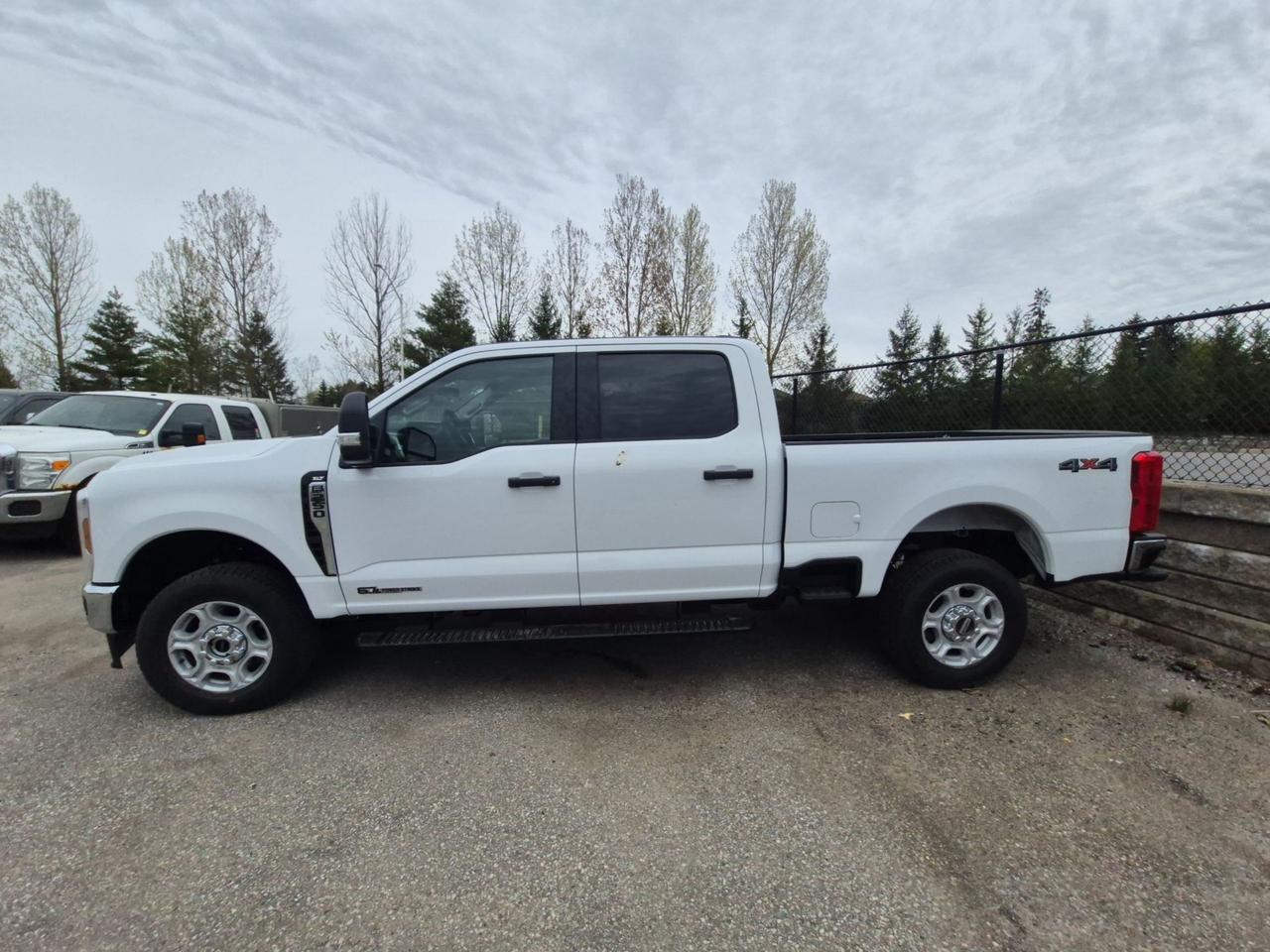 2026 Ford F-250 XLT, SPRAY IN BED, TOW MIRRORS, BRAKE CONTROLLER Photo