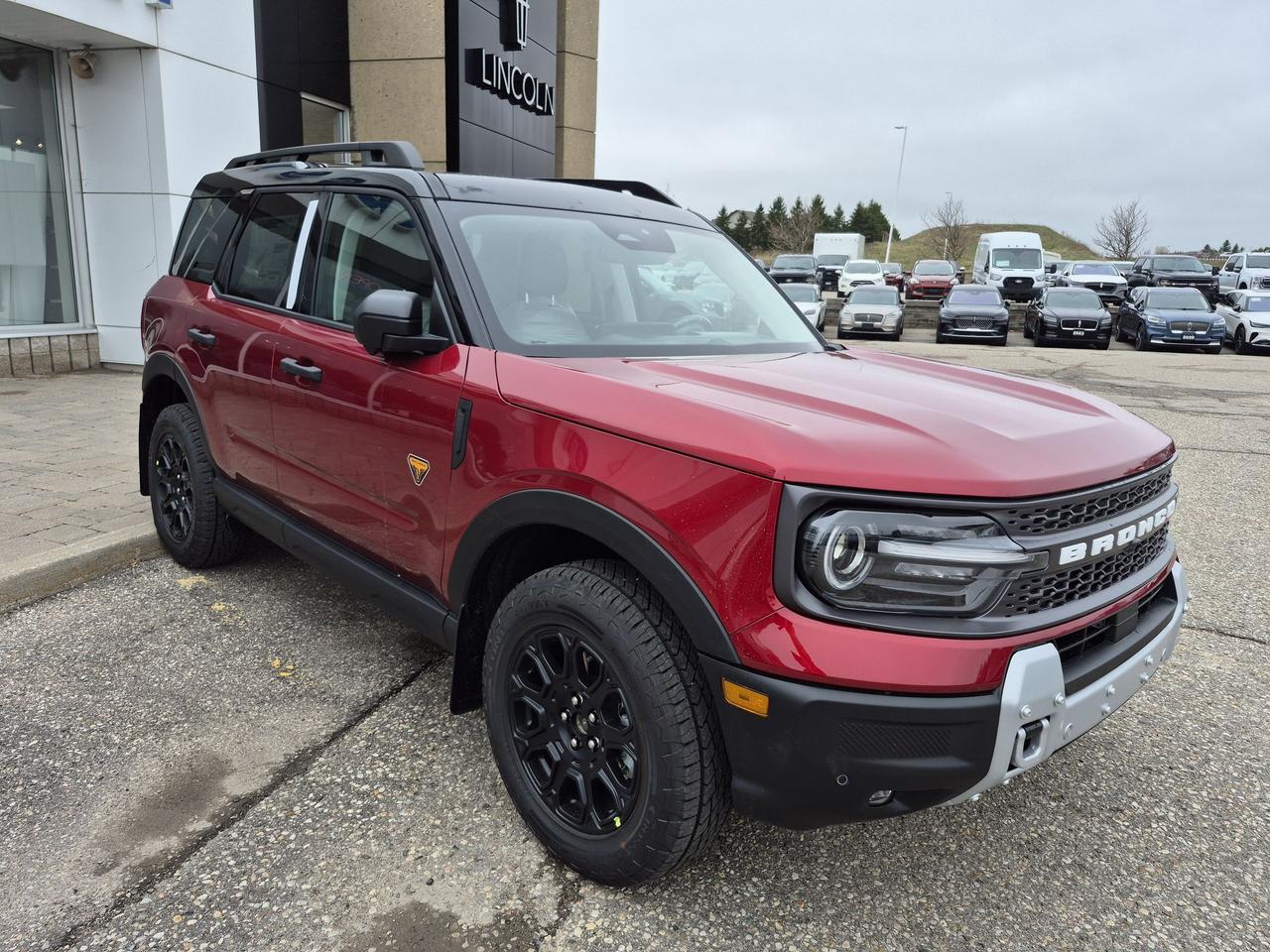 2026 Ford Bronco Sport BADLANDS, TERRAIN MGMT, MOONROOF, TECH PKG Photo
