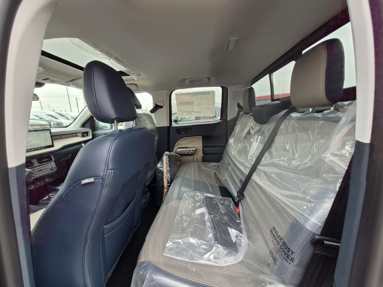 2026 Ford Maverick LARIAT, HYBRID!!!, MOONROOF, 360 CAM, REMOTE START Photo