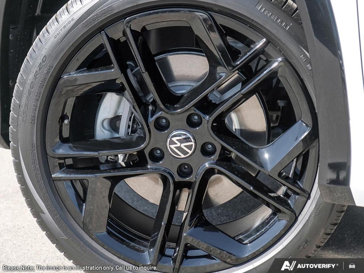 2026 Volkswagen Tiguan Comfortline R-Line Black Edition Photo