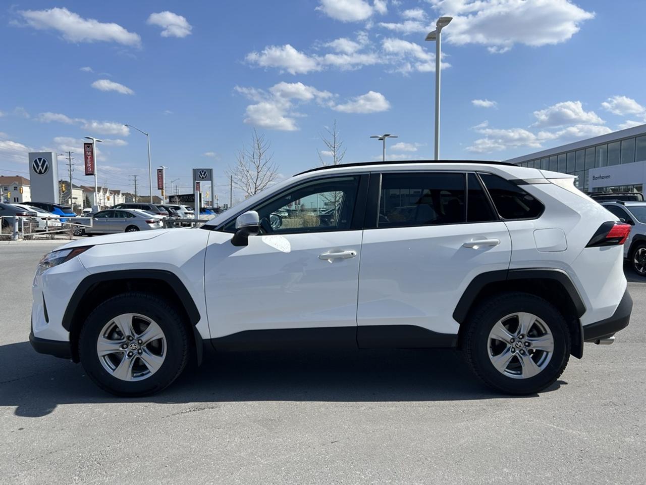 2025 Toyota RAV4 XLE  - Sunroof -  Power Liftgate Photo