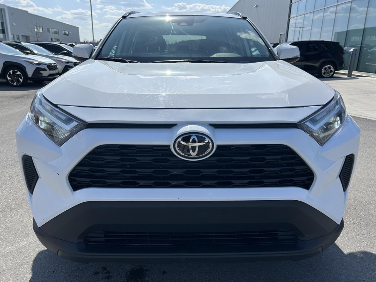 2025 Toyota RAV4 XLE  - Sunroof -  Power Liftgate Photo