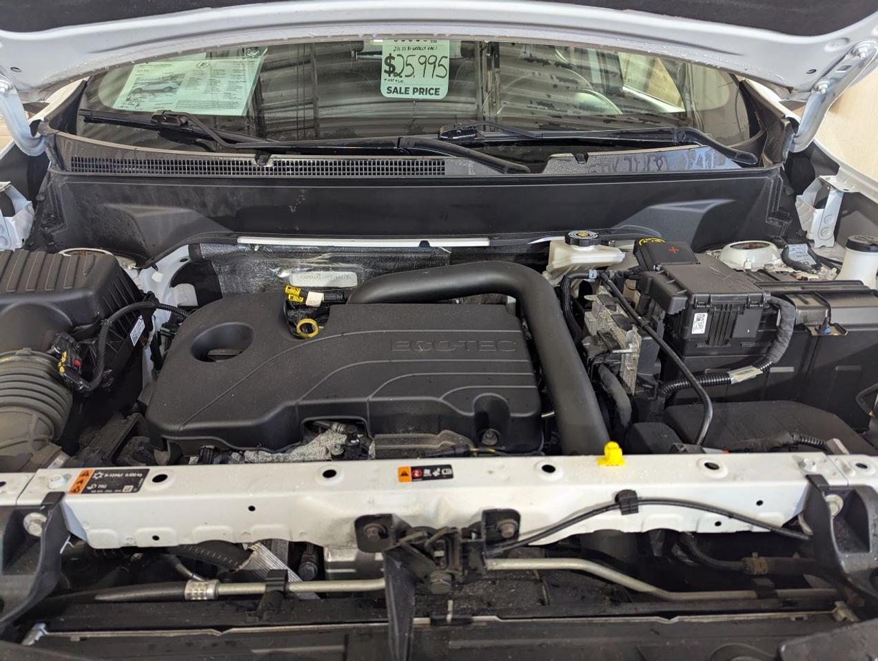 2023 Chevrolet Equinox LT  GREAT GAS MILEAGE!! Photo