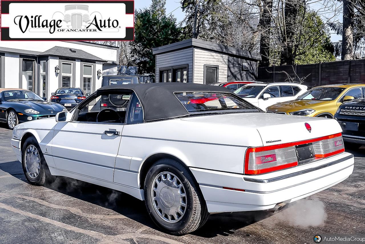 1993 Cadillac Allante 2dr Coupe Convertible Photo