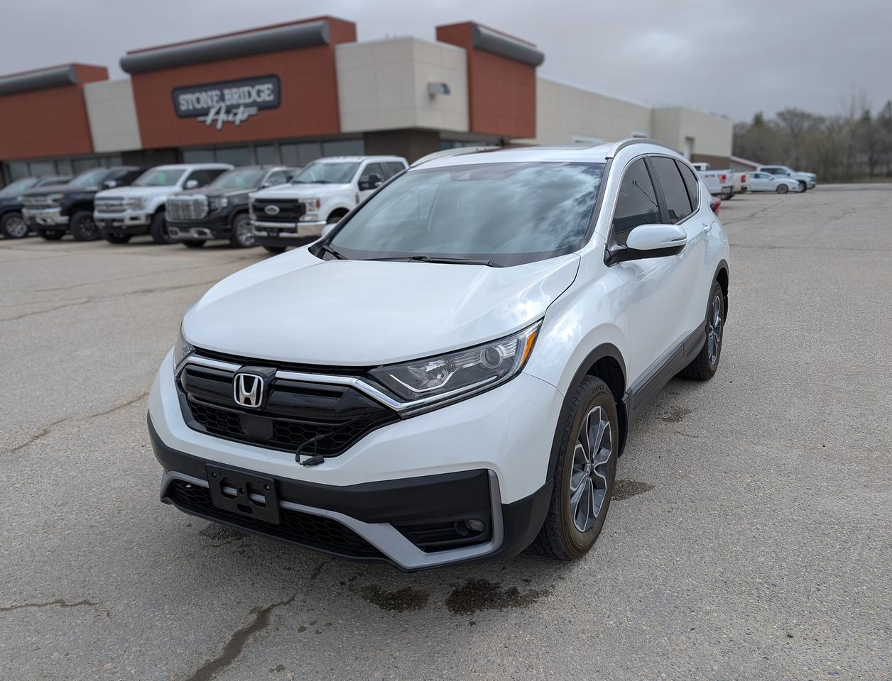 <p>2020 Honda CR-V EX-L 1.5L 4 Cylinder. 25,500km Clean title and safetied.</p><p>&nbsp;</p><p>Remote start</p><p>Reverse camera</p><p>Power liftgate</p><p>Heated seats</p><p>Memory seats</p><p>Sunroof</p><p>&nbsp;</p><p>We take trades! Vehicle is for sale in Steinbach by STONE BRIDGE AUTO INC. Dealer #5000 we are a small business focused on customer satisfaction. Text or call before coming to view and ask for sales.</p>