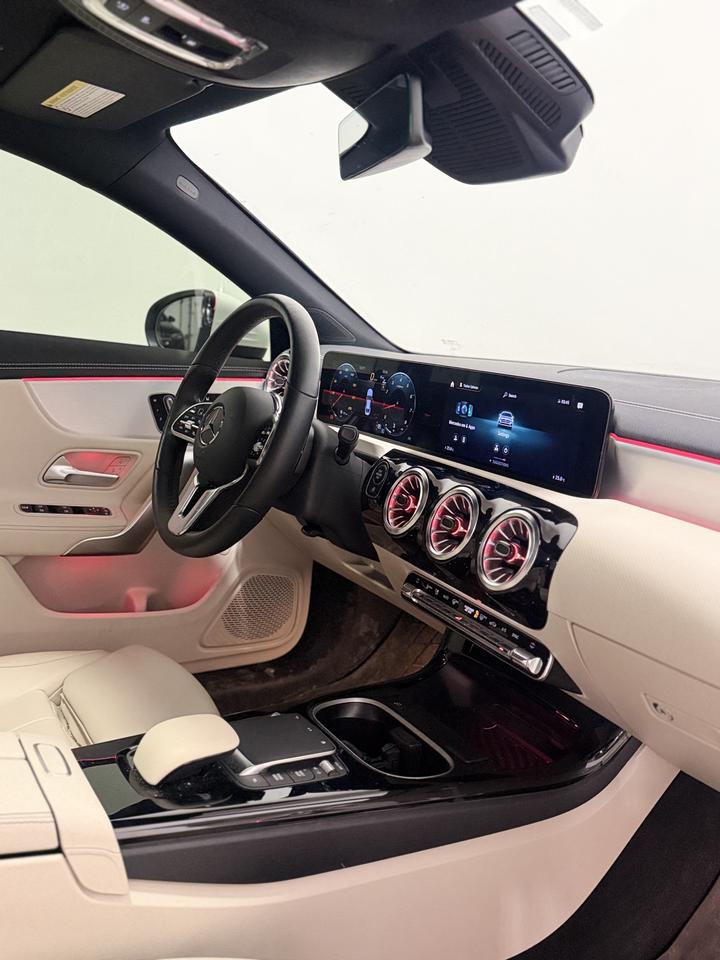 2023 Mercedes-Benz CLA-Class CLA 250 Photo