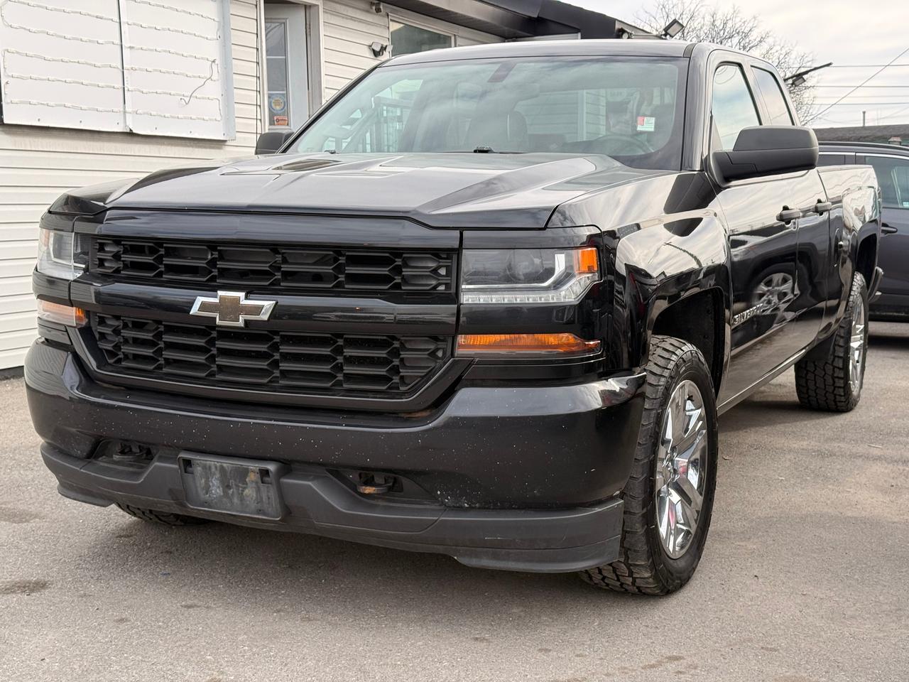 2016 Chevrolet Silverado 1500 4WD Double Cab 143.5" Photo0