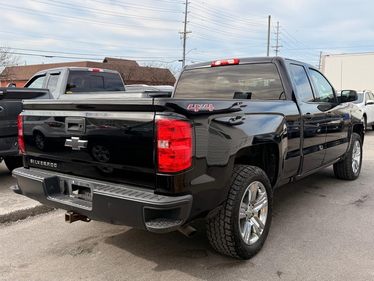 2016 Chevrolet Silverado 1500 4WD Double Cab 143.5" Photo