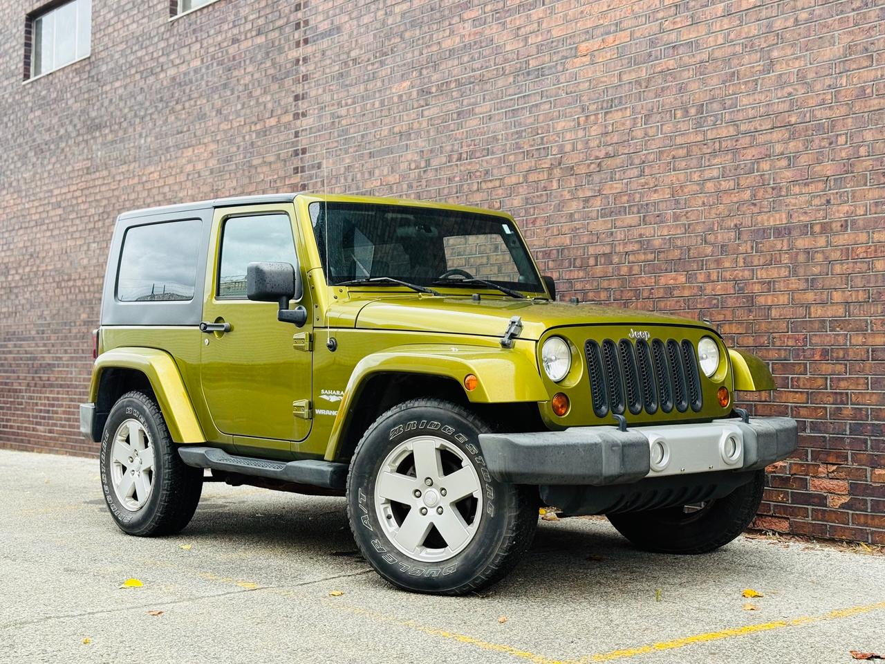2010 Jeep Wrangler 4WD 2DR SAHARA Photo