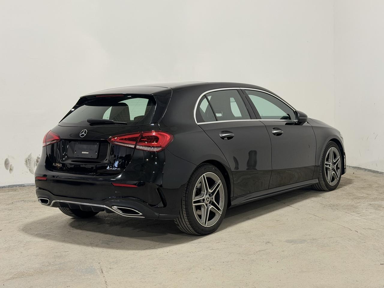 2019 Mercedes-Benz A-Class A 250 | AMG PACKAGE | Photo3