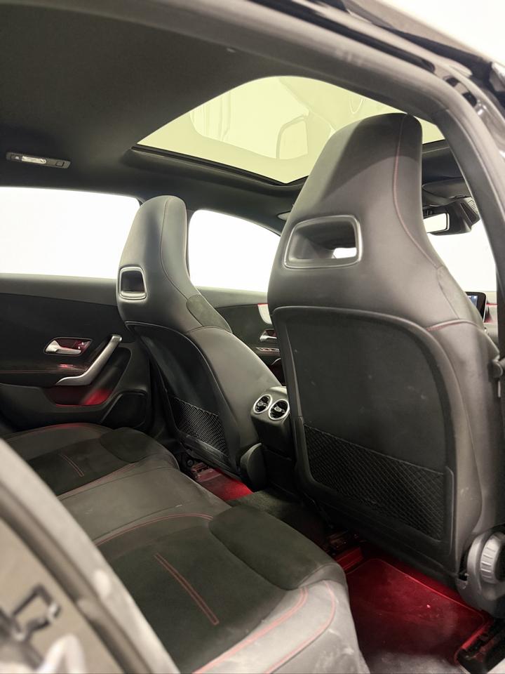 2019 Mercedes-Benz A-Class A 250 | AMG PACKAGE | Photo