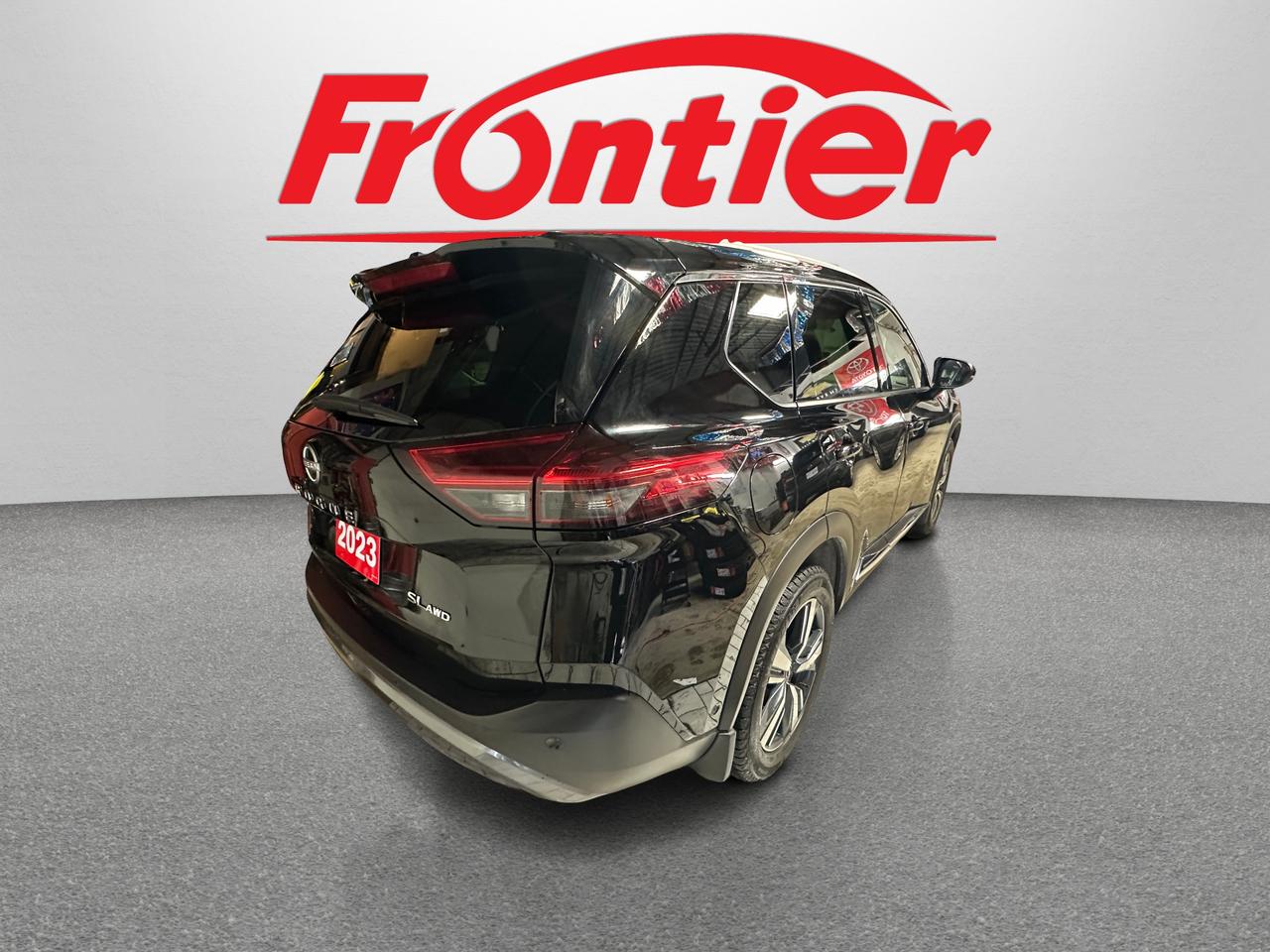 2023 Nissan Rogue SL | CLEAN CARFAX | LEATHER | NAVI | AWD | LOW KMS Photo