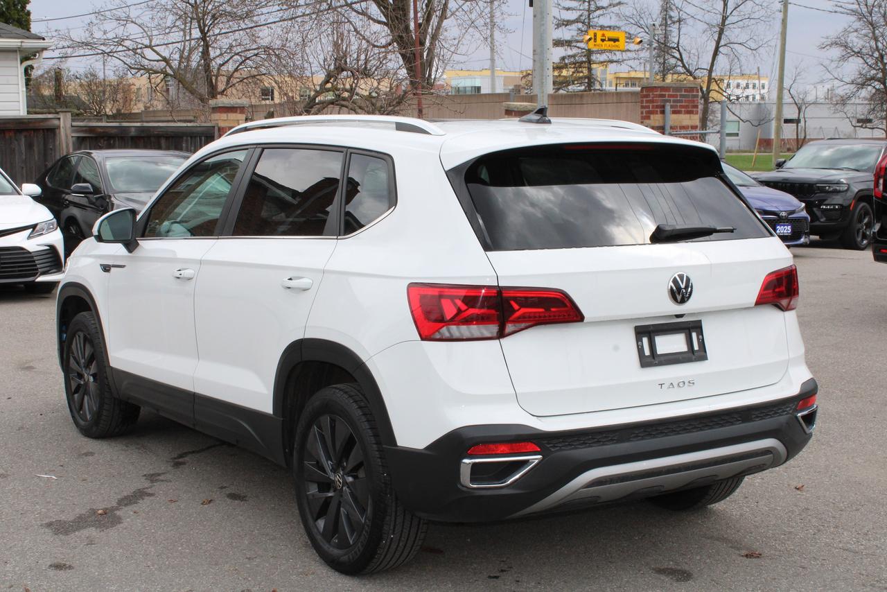 2024 Volkswagen Taos Comfortline FWD Photo