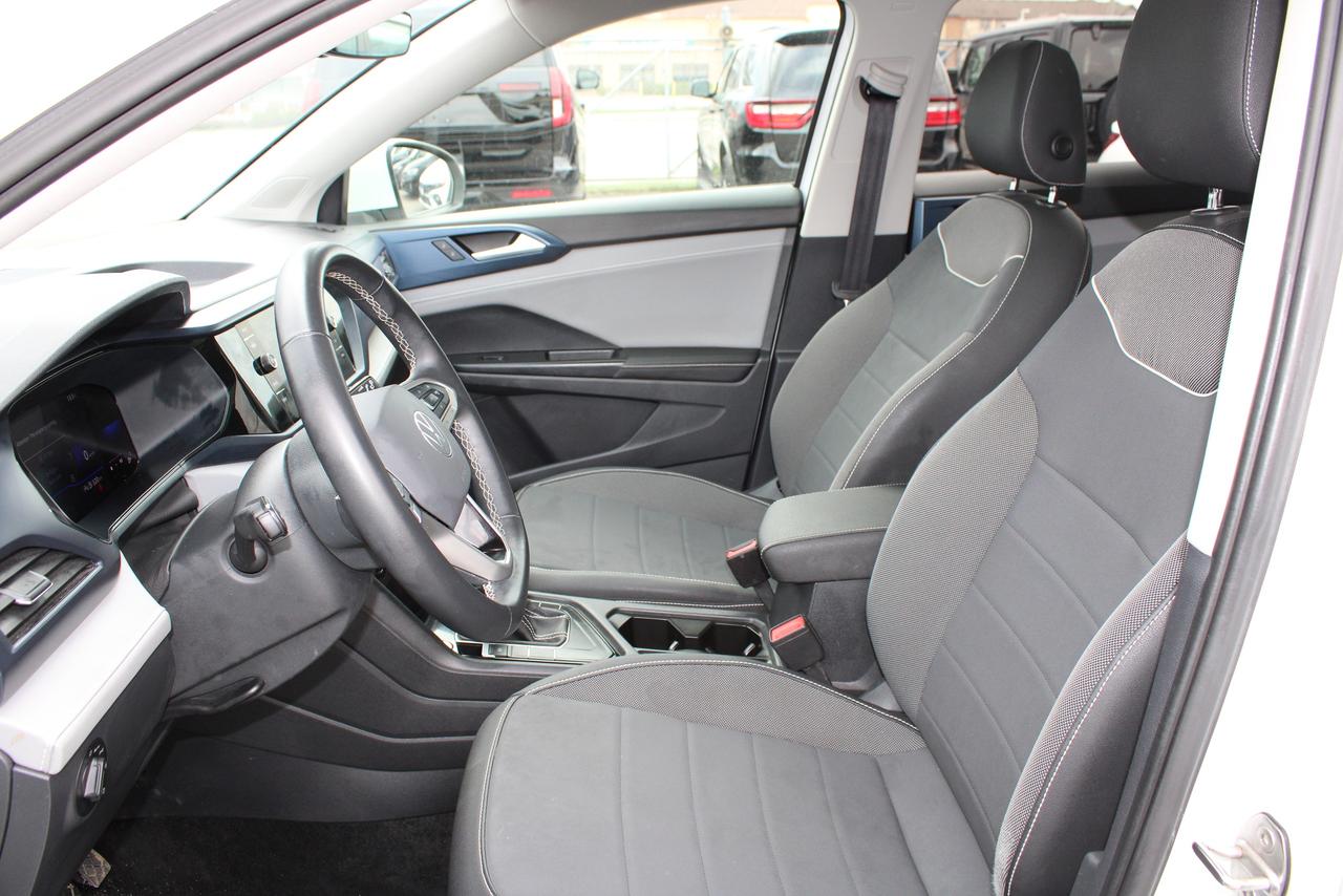 2024 Volkswagen Taos Comfortline FWD Photo