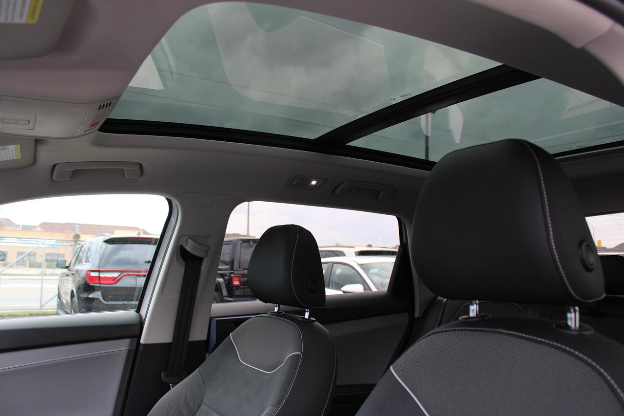 2024 Volkswagen Taos Comfortline FWD Photo