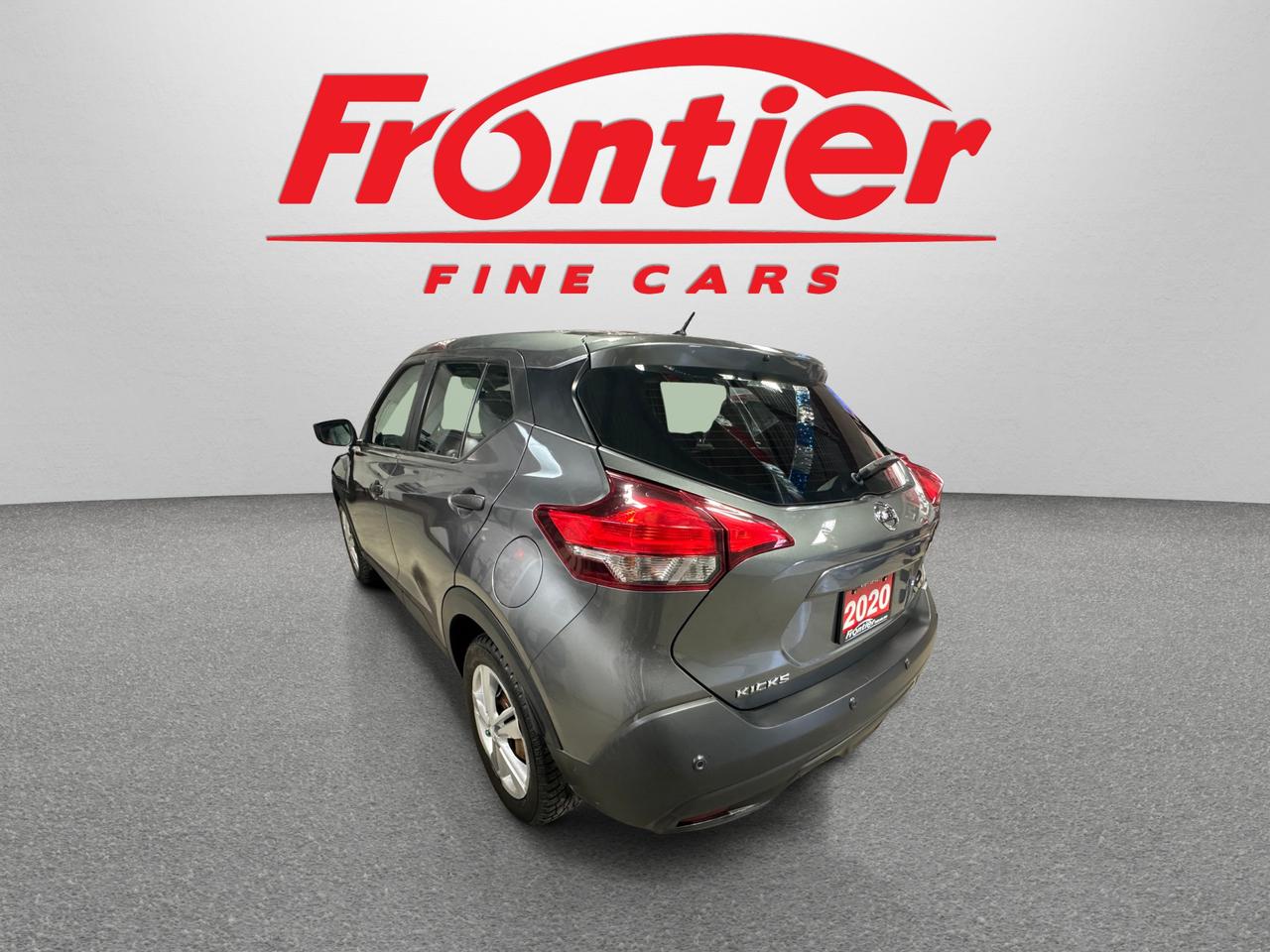 2020 Nissan Kicks S | CLEAN CARFAX | HEATED SEATS | BLUETOOTH | Photo