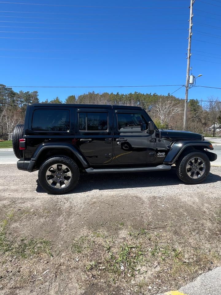 2018 Jeep Wrangler Unlimited Sahara 4X4 Photo