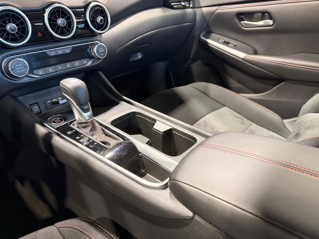 2024 Nissan Sentra SR+Roof+Safety Shield 360+New Brakes+CLEAN CARFAX Photo