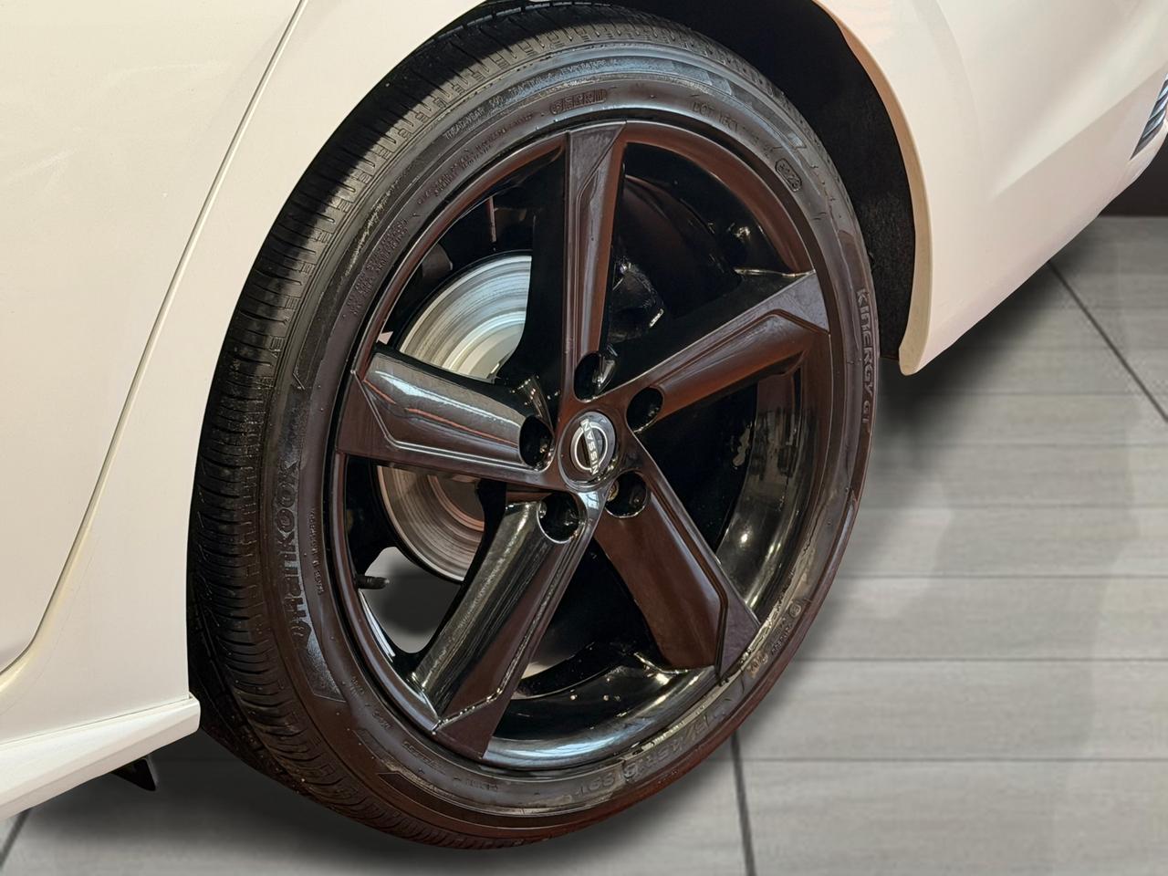 2024 Nissan Sentra SR+Roof+Safety Shield 360+New Brakes+CLEAN CARFAX Photo