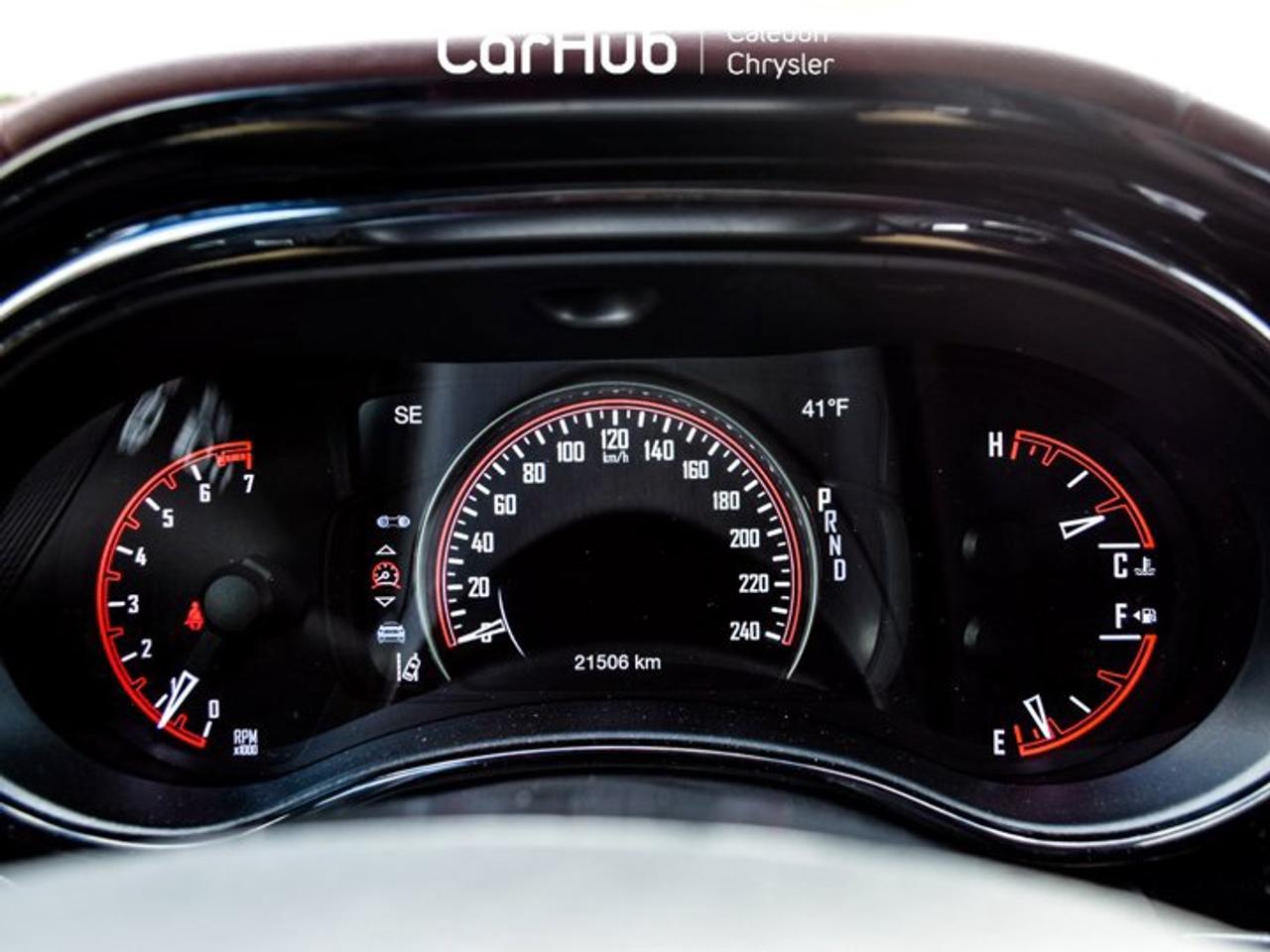 2024 Dodge Durango Citadel AWD 6 Passenger Sunroof 10.1"Display Blind Spot Lane Assist Photo