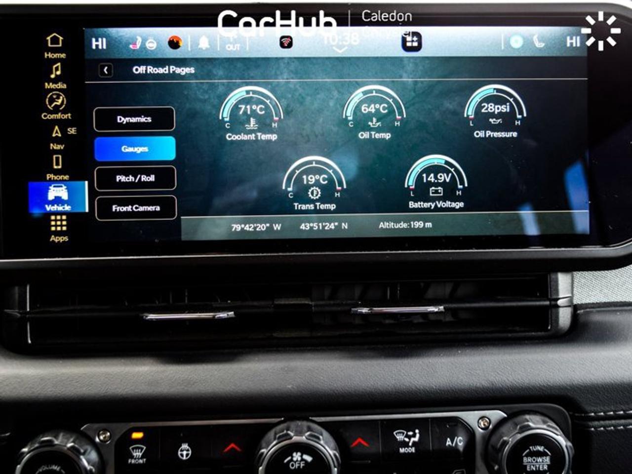 2024 Jeep Wrangler Sahara 4 Door Sky 1 Touch power top12.3"Display Remote Start Photo