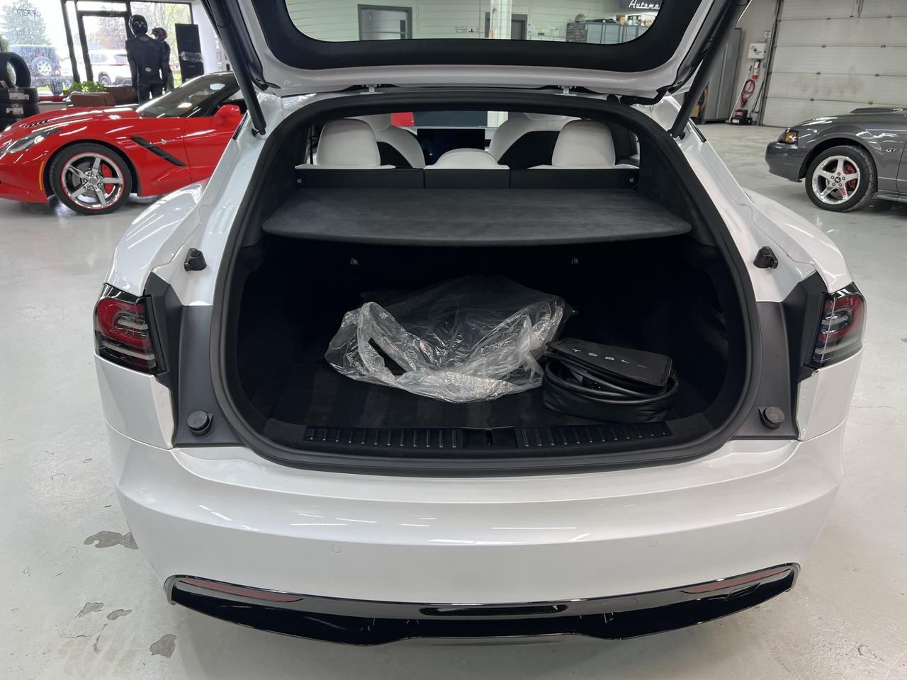 2022 Tesla Model S AWD Long Range Photo