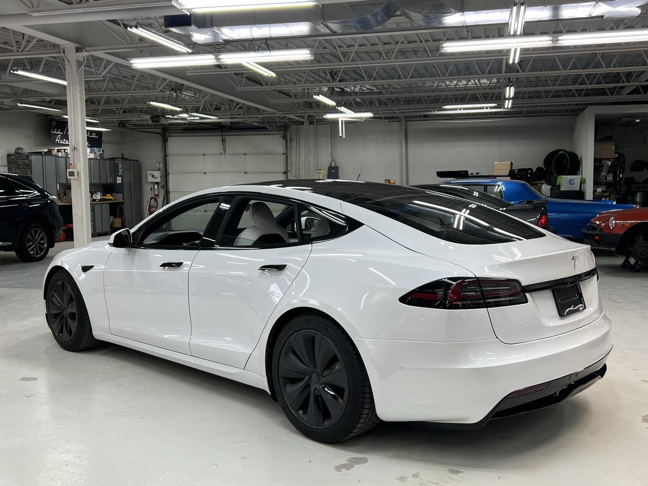 2022 Tesla Model S AWD Long Range Photo