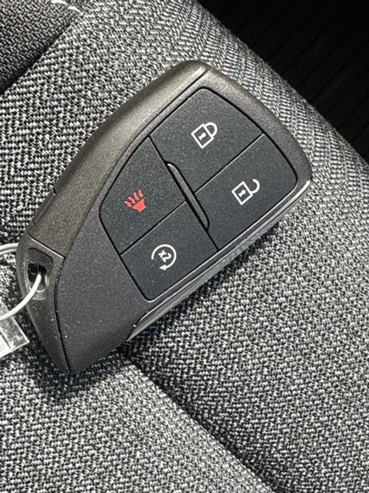 13946034
