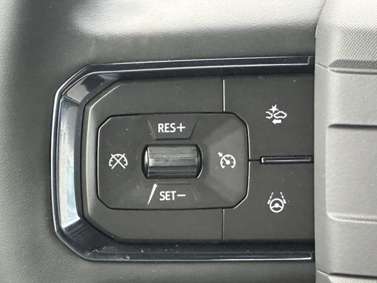 13946052
