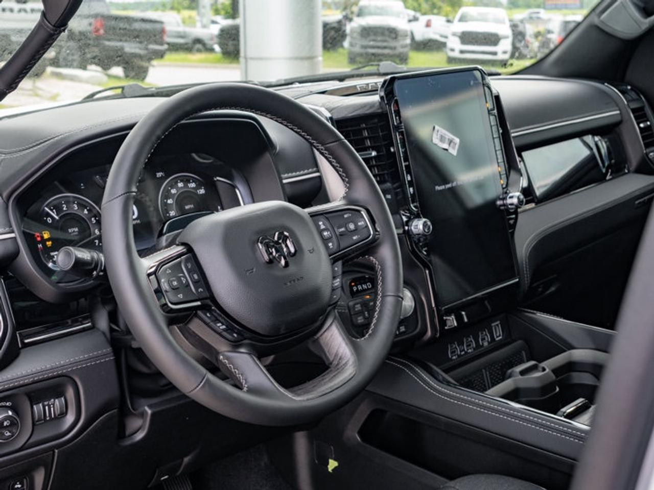 2026 RAM 1500 Limited Photo2