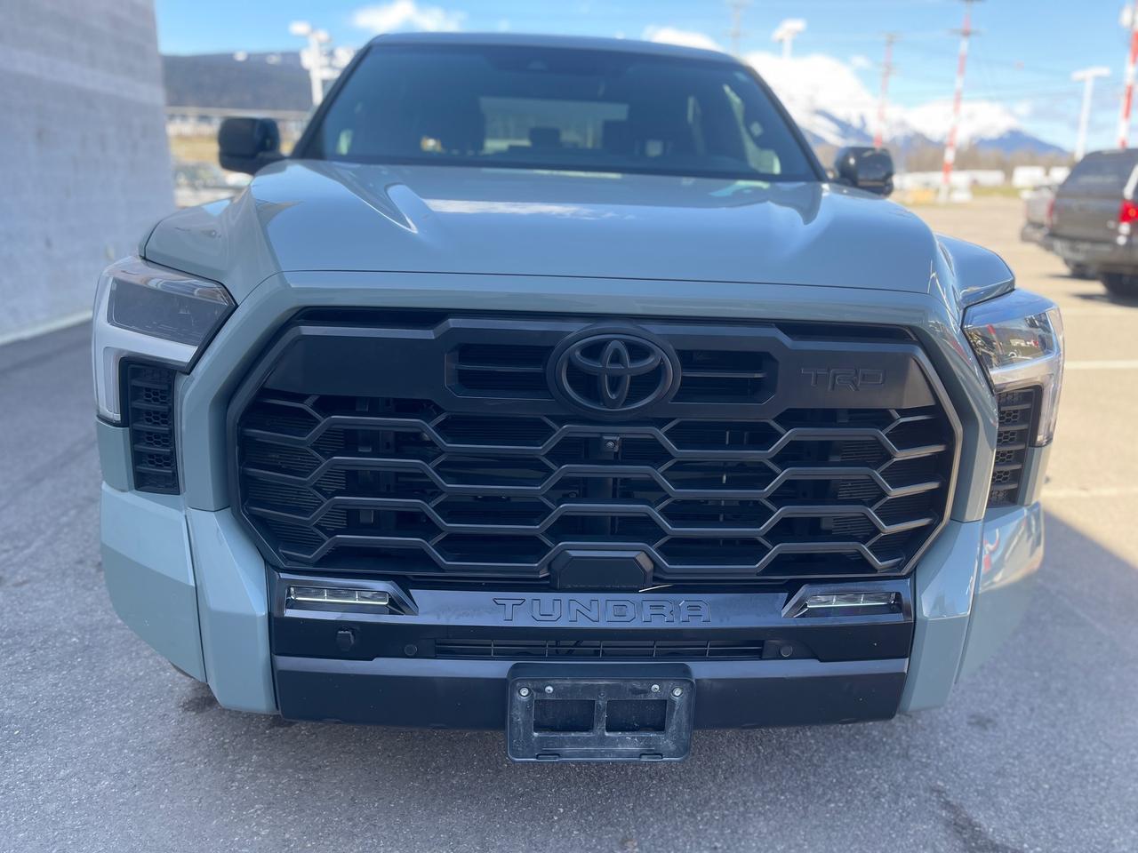 2025 Toyota Tundra Limited  Photo3