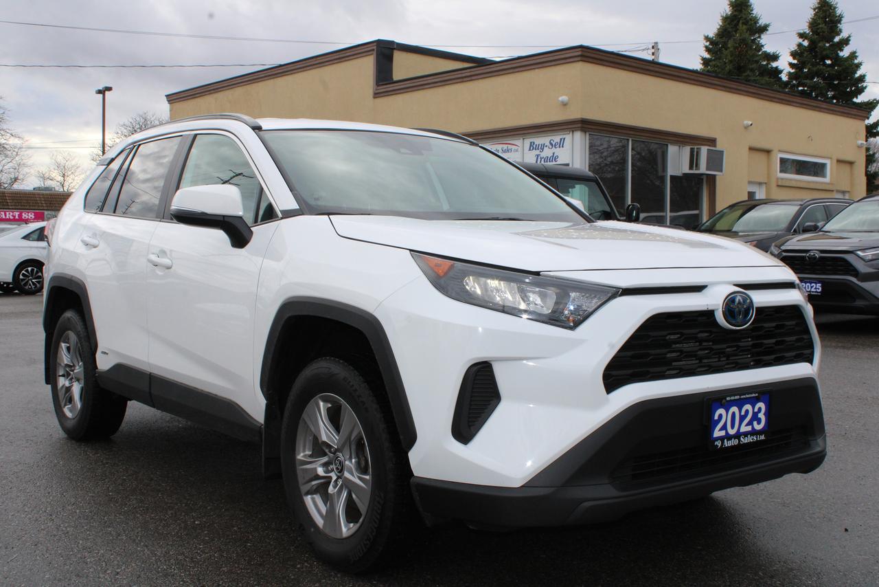2023 Toyota RAV4 Hybrid LE AWD Photo0
