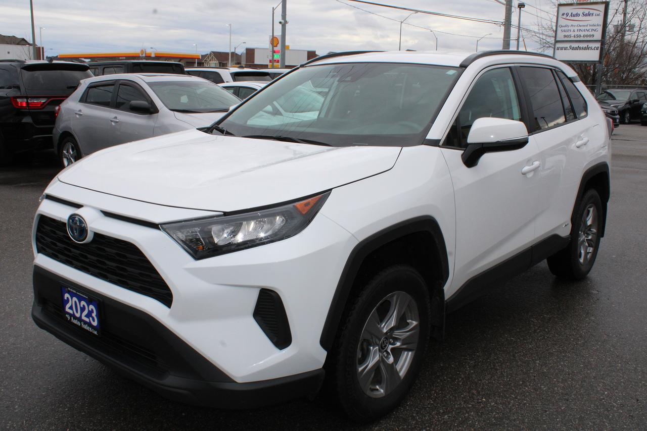 2023 Toyota RAV4 Hybrid LE AWD Photo
