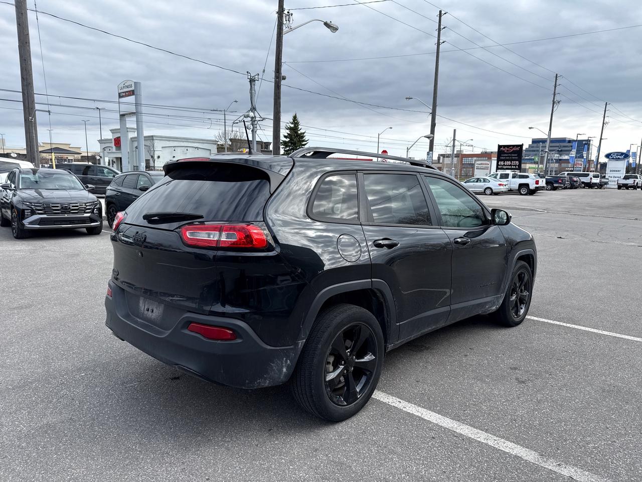 2016 Jeep Cherokee North Photo