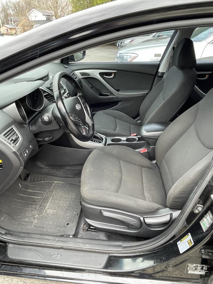 2015 Hyundai Elantra GLS Photo