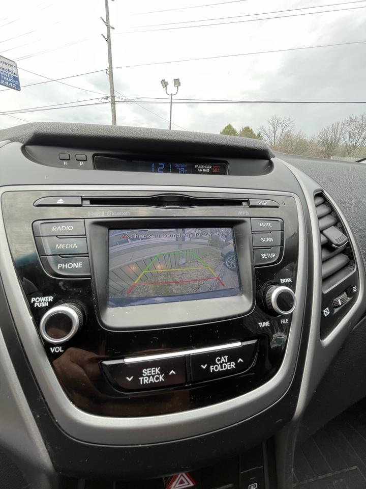 2015 Hyundai Elantra GLS Photo