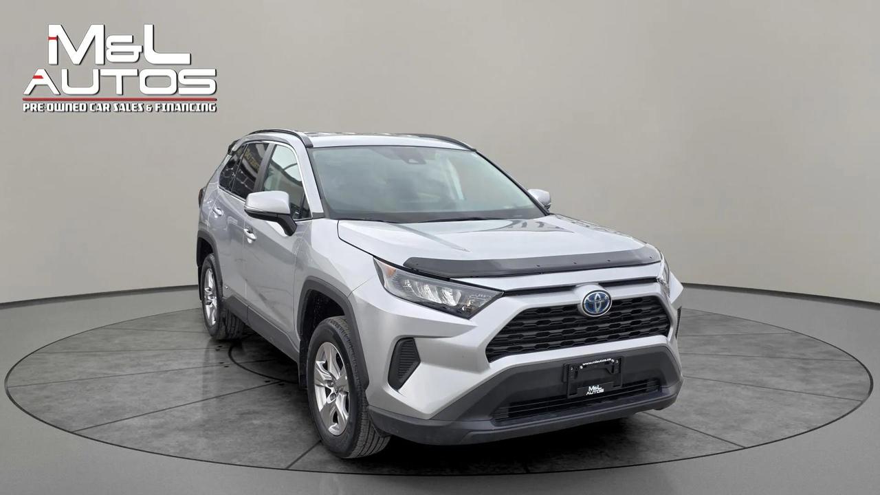 2022 Toyota RAV4 Hybrid LE AWD Photo2