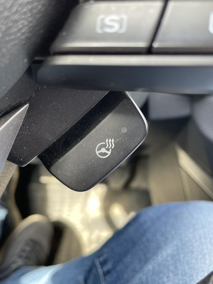 2021 Subaru Forester TOURING Photo
