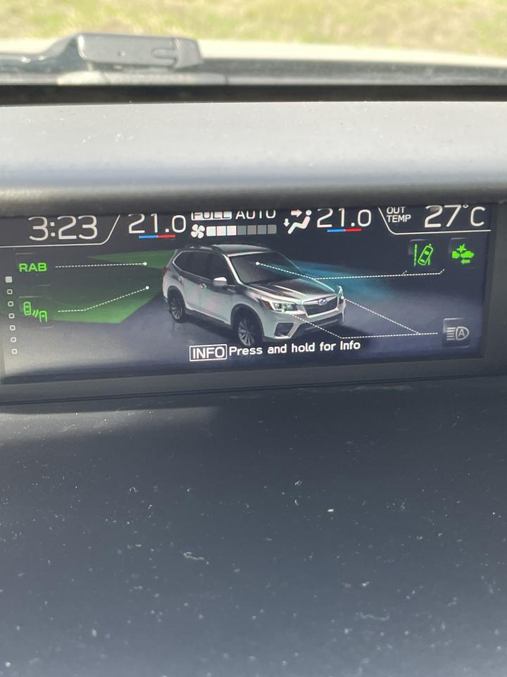 2021 Subaru Forester TOURING Photo