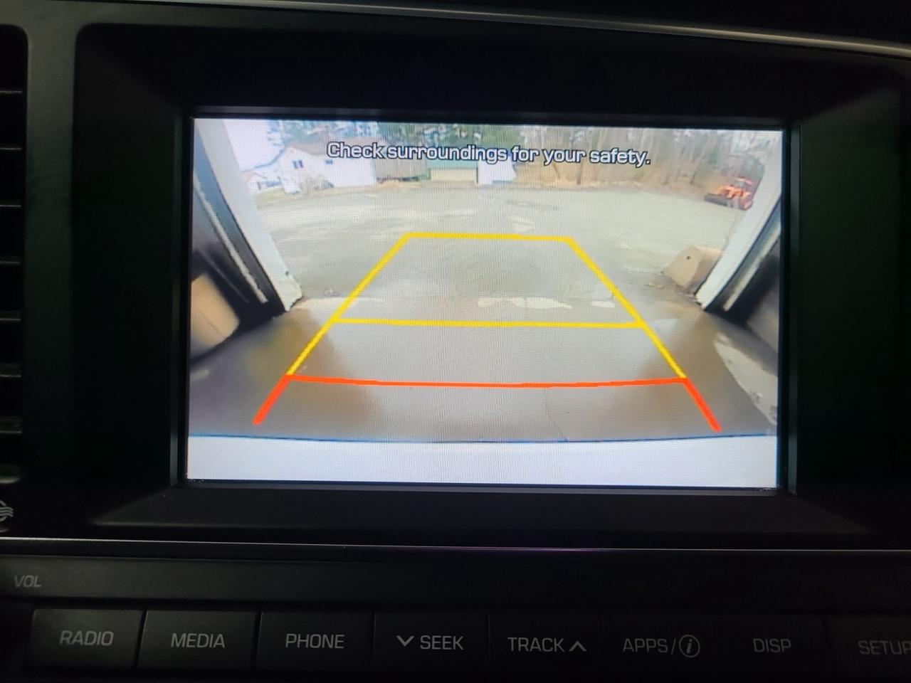 2018 Hyundai Elantra GLS - Photo #21