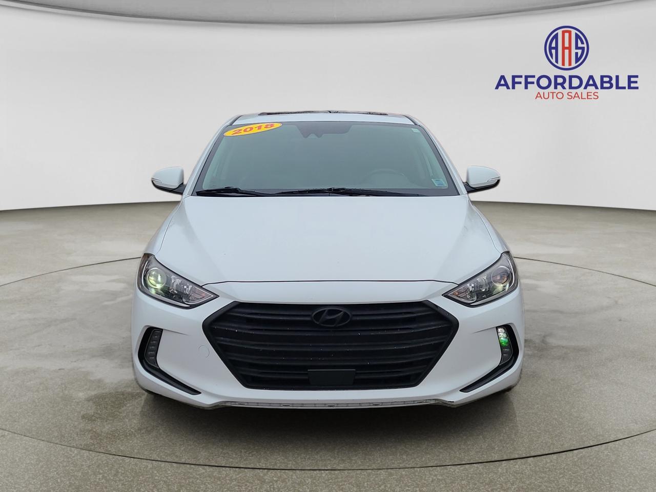 2018 Hyundai Elantra GLS - Photo #8