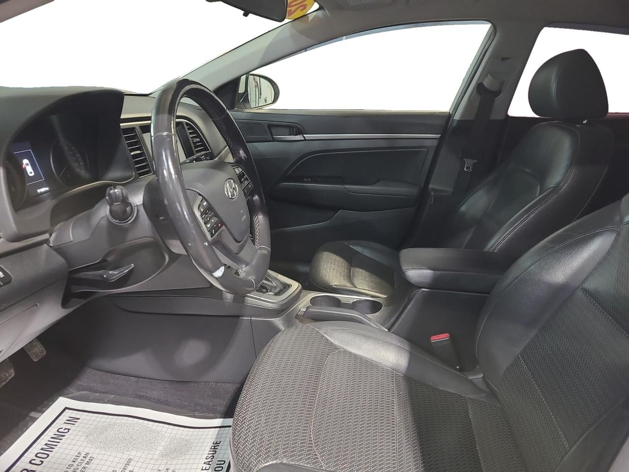 2018 Hyundai Elantra GLS - Photo #10