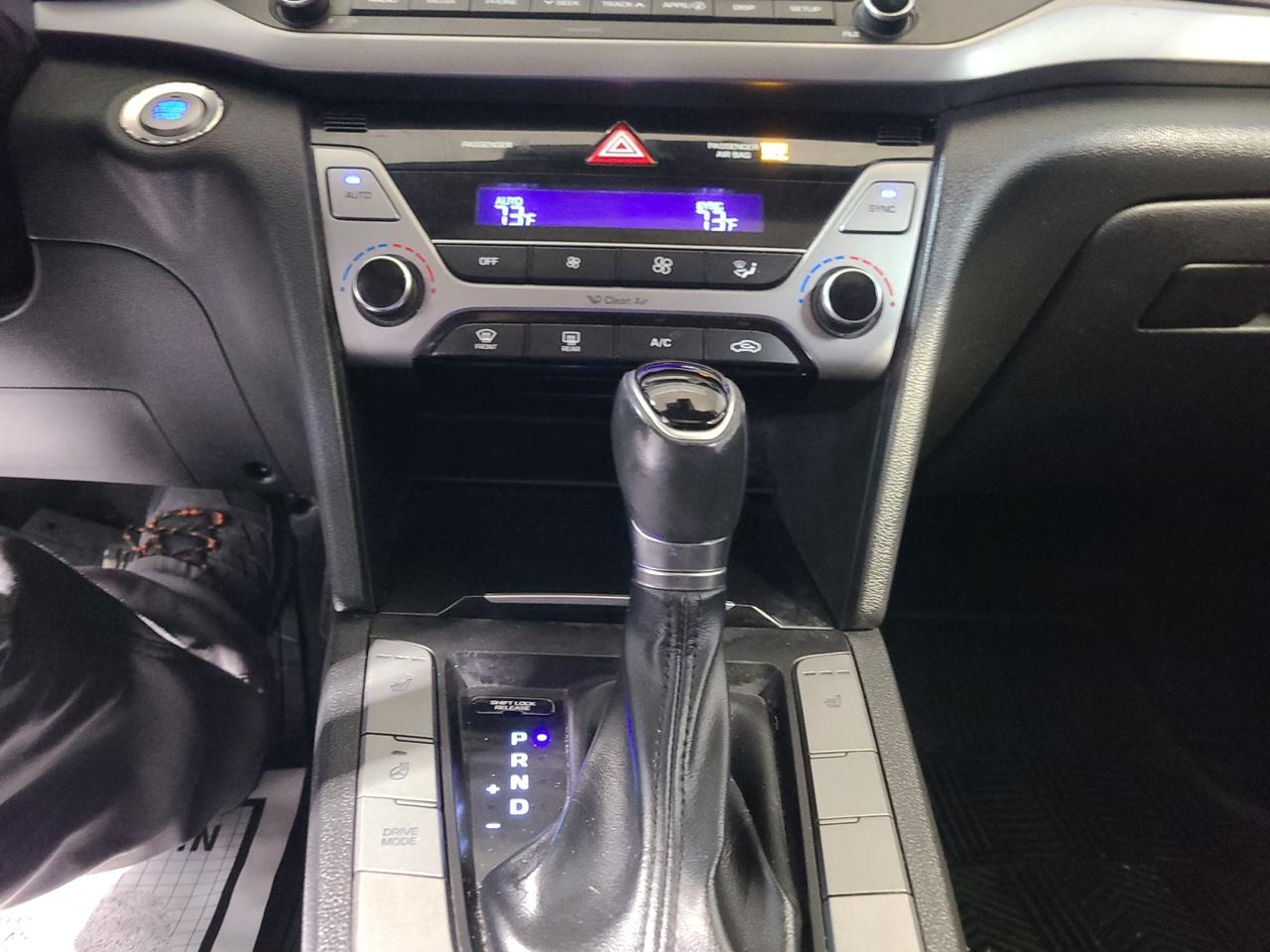 2018 Hyundai Elantra GLS - Photo #15