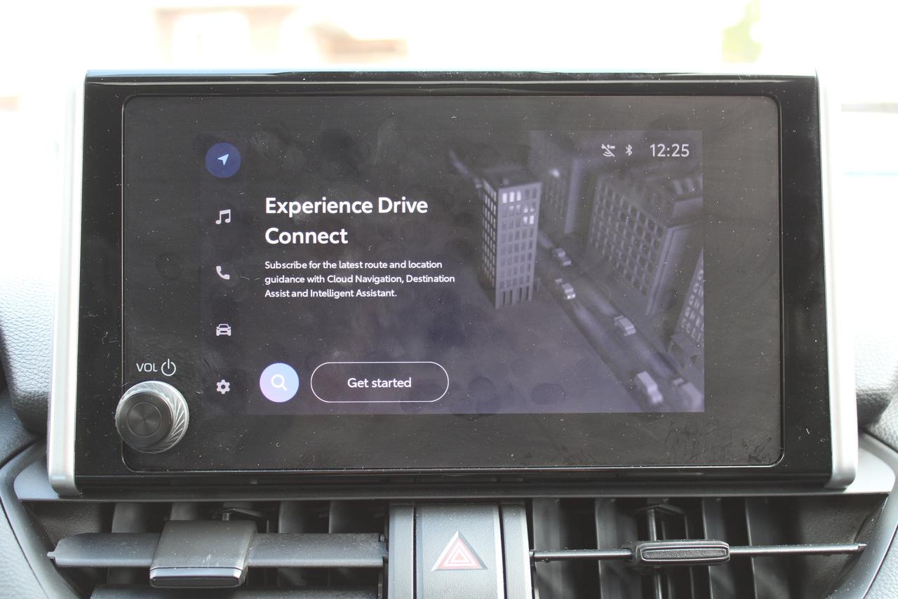 2025 Toyota RAV4 XLE AWD Photo