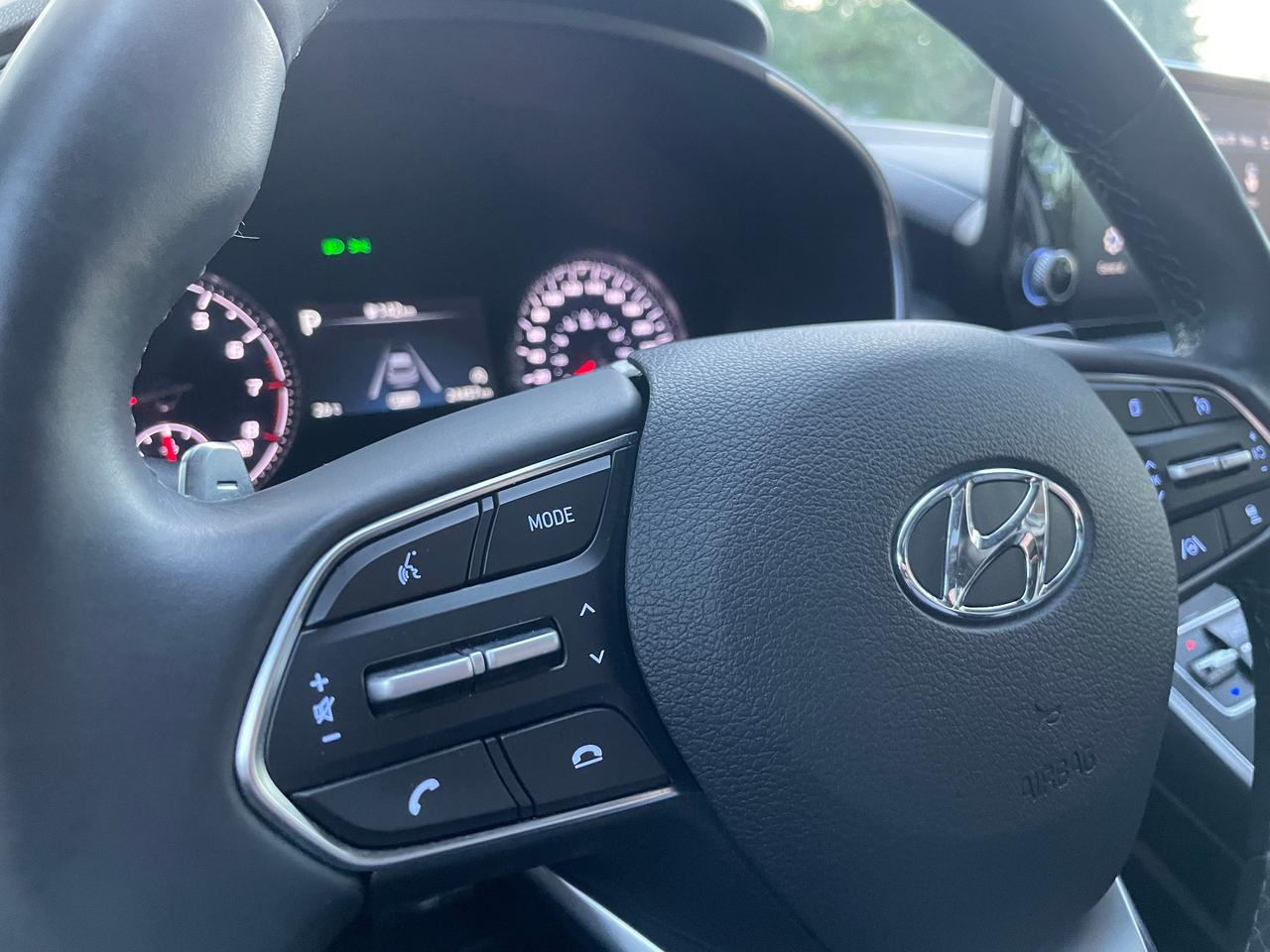 2021 Hyundai Santa Fe Preferred Trend AWD Leather Panoramic Roof CarPlay Photo