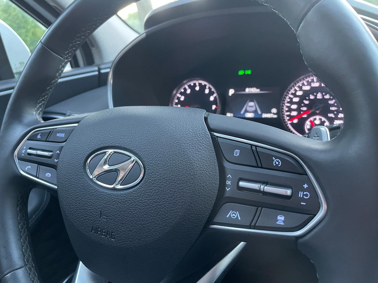 2021 Hyundai Santa Fe Preferred Trend AWD Leather Panoramic Roof CarPlay Photo