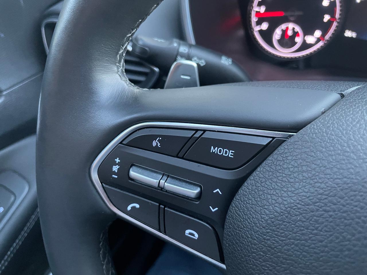 2021 Hyundai Santa Fe Preferred Trend AWD Leather Panoramic Roof CarPlay Photo