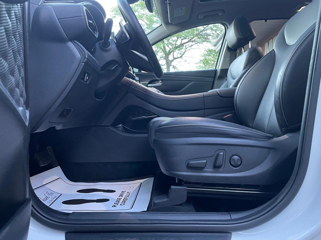2021 Hyundai Santa Fe Preferred Trend AWD Leather Panoramic Roof CarPlay Photo
