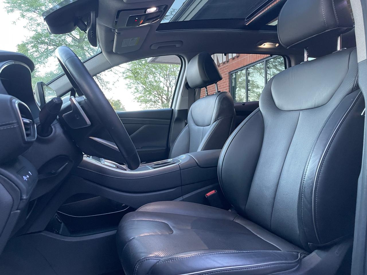 2021 Hyundai Santa Fe Preferred Trend AWD Leather Panoramic Roof CarPlay Photo